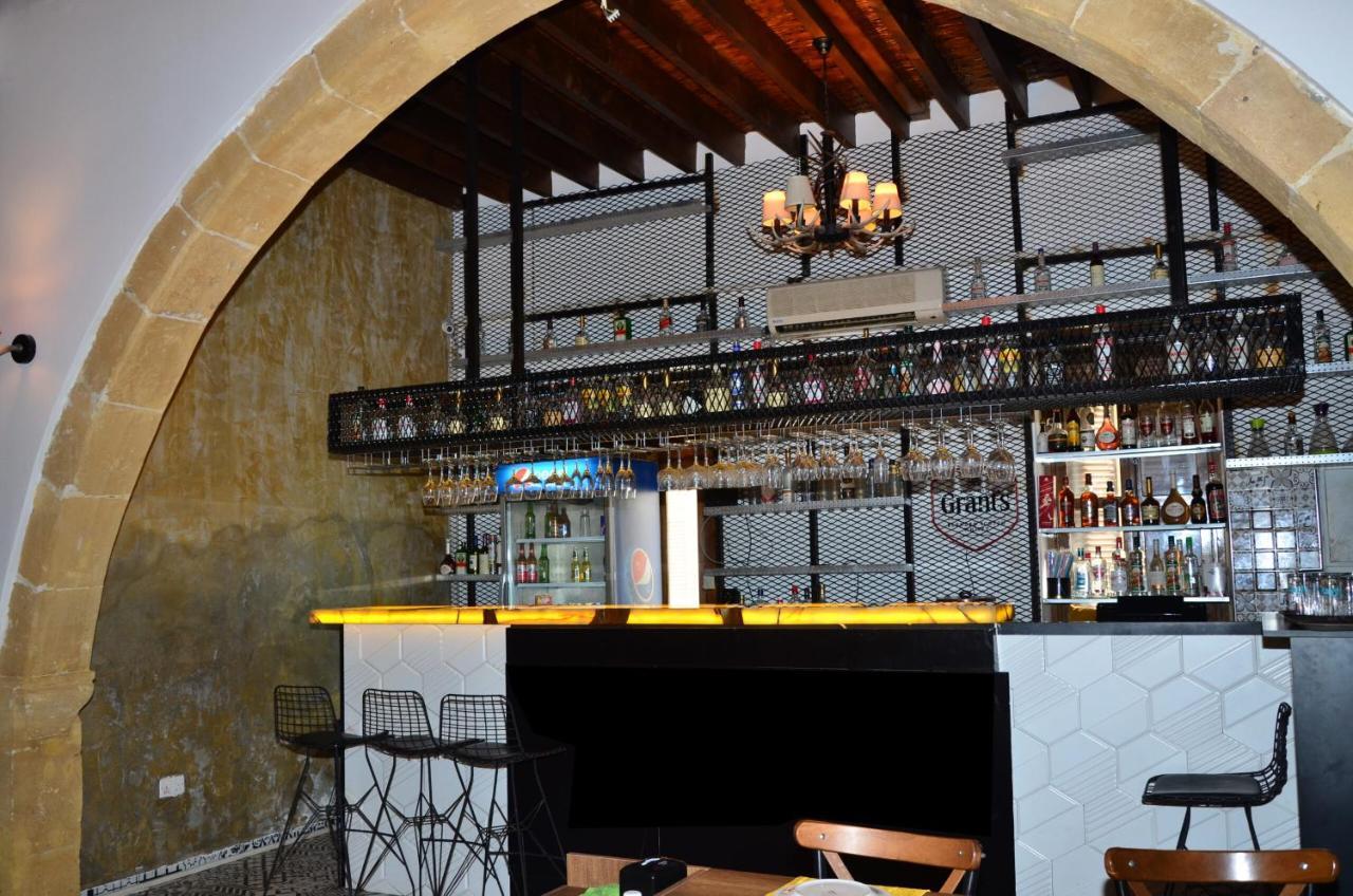 Nagas Hotel & Restaurant At Historical Part Of Nicosia Exterior foto